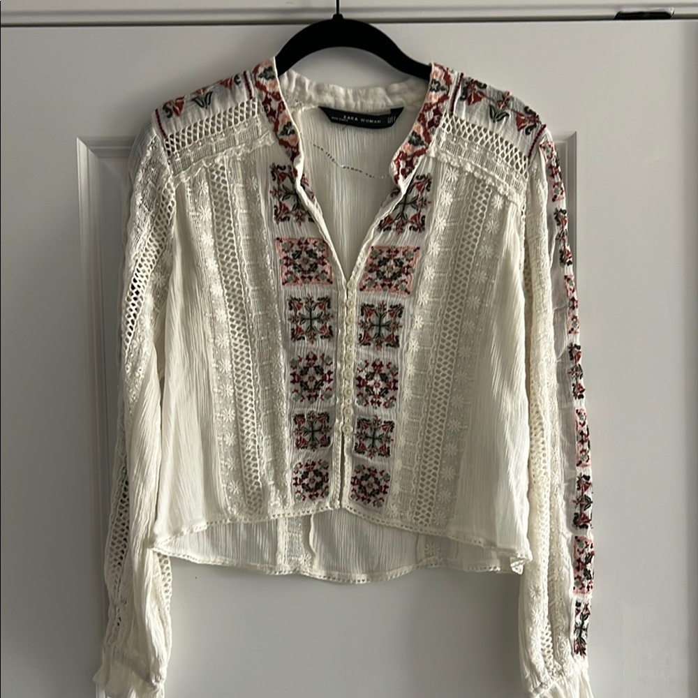 Zara White Embroidered Crochet Peasant Blouse with Pink Accents